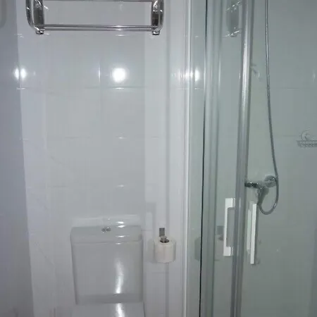 بيت شباب Pension-albergue Puente Ribeira ساريا