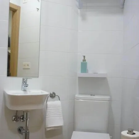 بيت شباب Pension-albergue Puente Ribeira