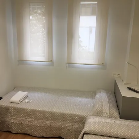 Pension-albergue Puente Ribeira